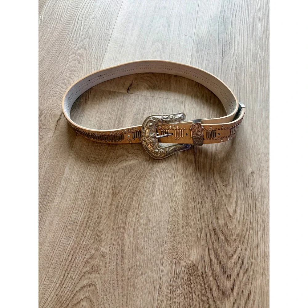 Kamberley Western Ivory Leather Studded Rhinestone Belt Silver Floral Buckle